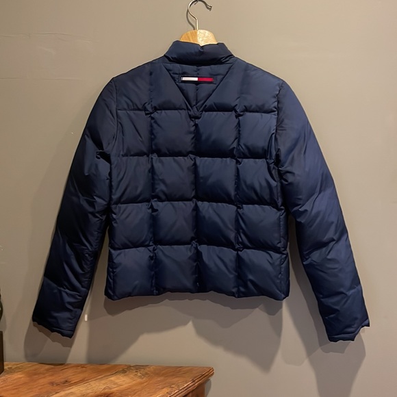Tommy Hilfiger,S, lofty down, 21” navy jacket, 2 zip pockets (& 1 inside).NWOT. - Picture 2 of 12